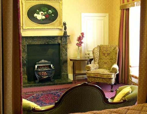 Royal Highland Hotel 2/43