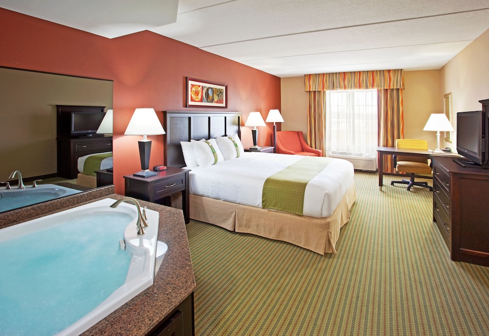 Holiday Inn Midland 23/75