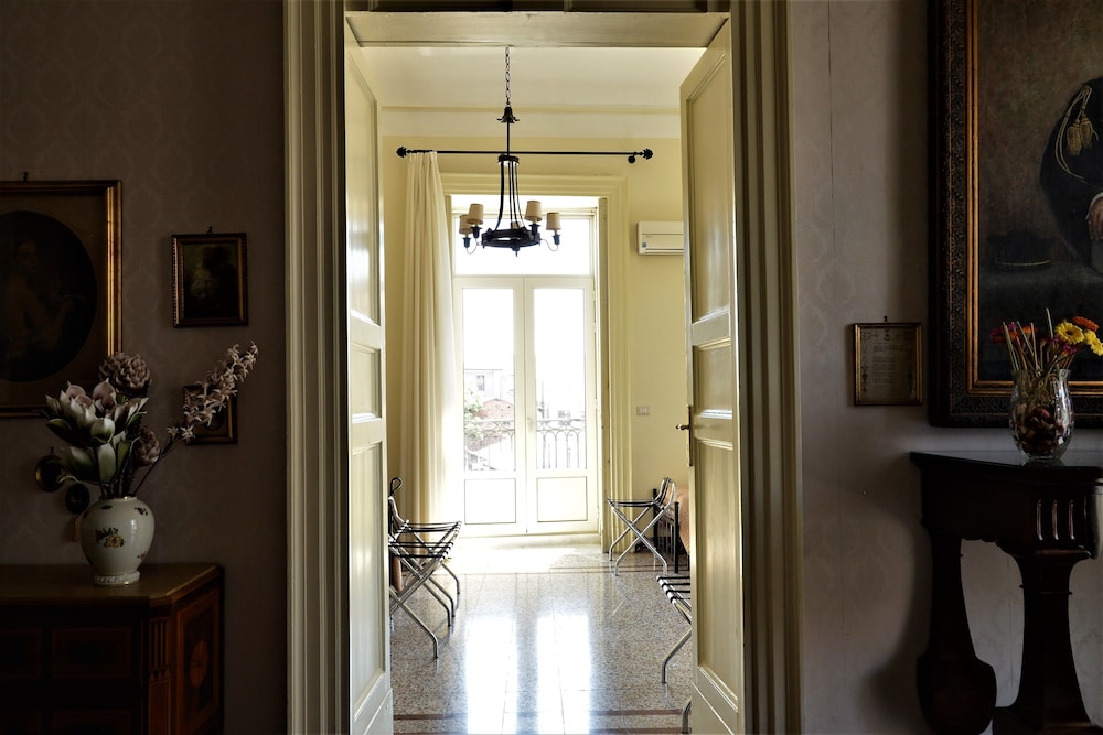 B&amp;B al Teatro Massimo 68/68