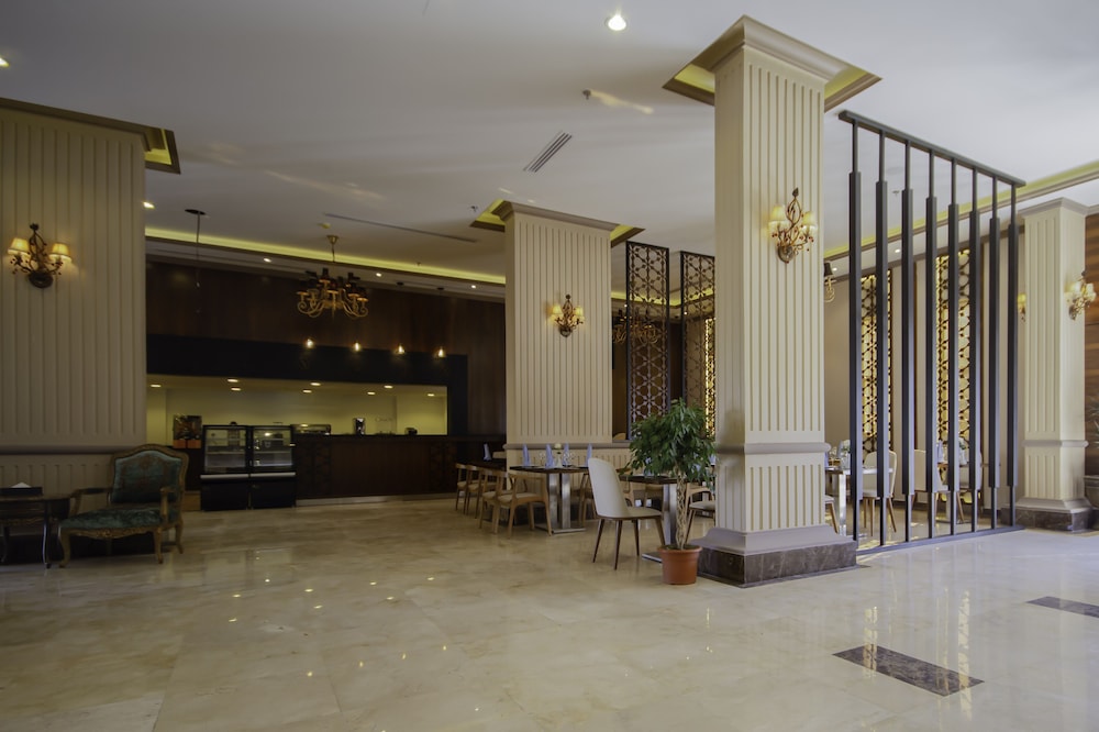 Cloud City Hotel Al Baha (EX Swiss Spirit Hotel Al baha) 25/50