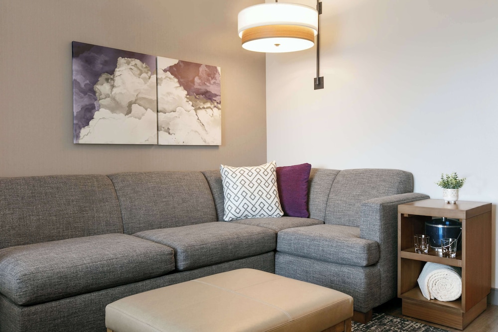 Hyatt Place Fort Worth/TCU 30/50