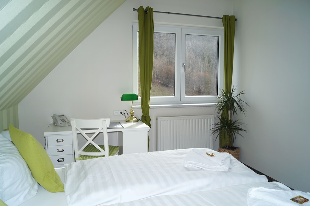 REGIOHOTEL Schanzenhaus Wernigerode 10/63
