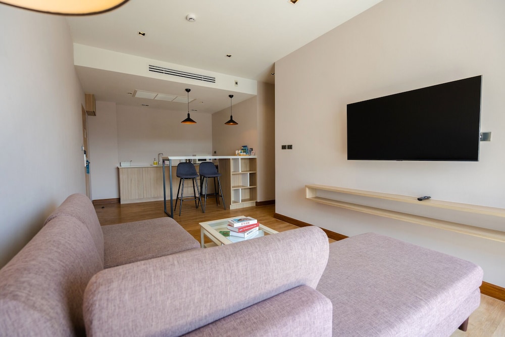 W3 Hotel 35/50