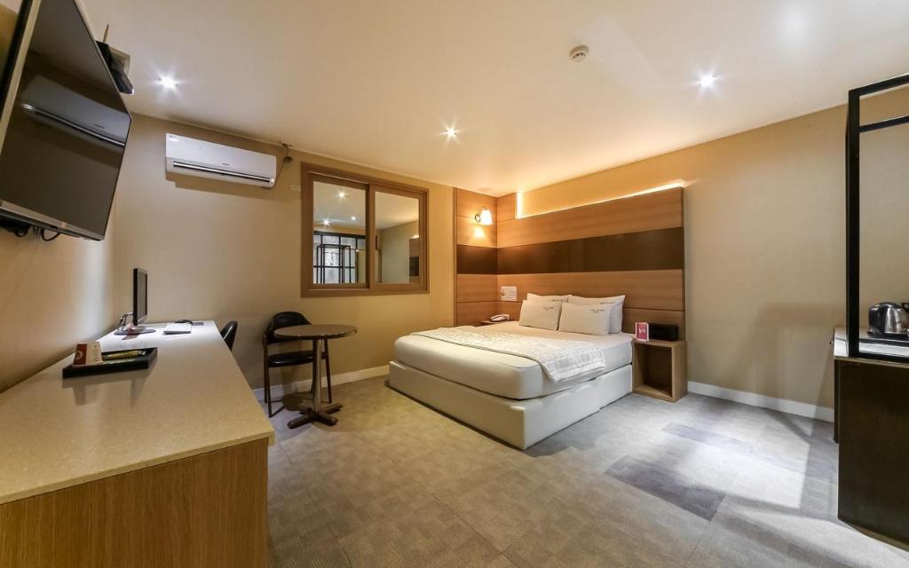 Two Heart Hotel Gimhae 6/55