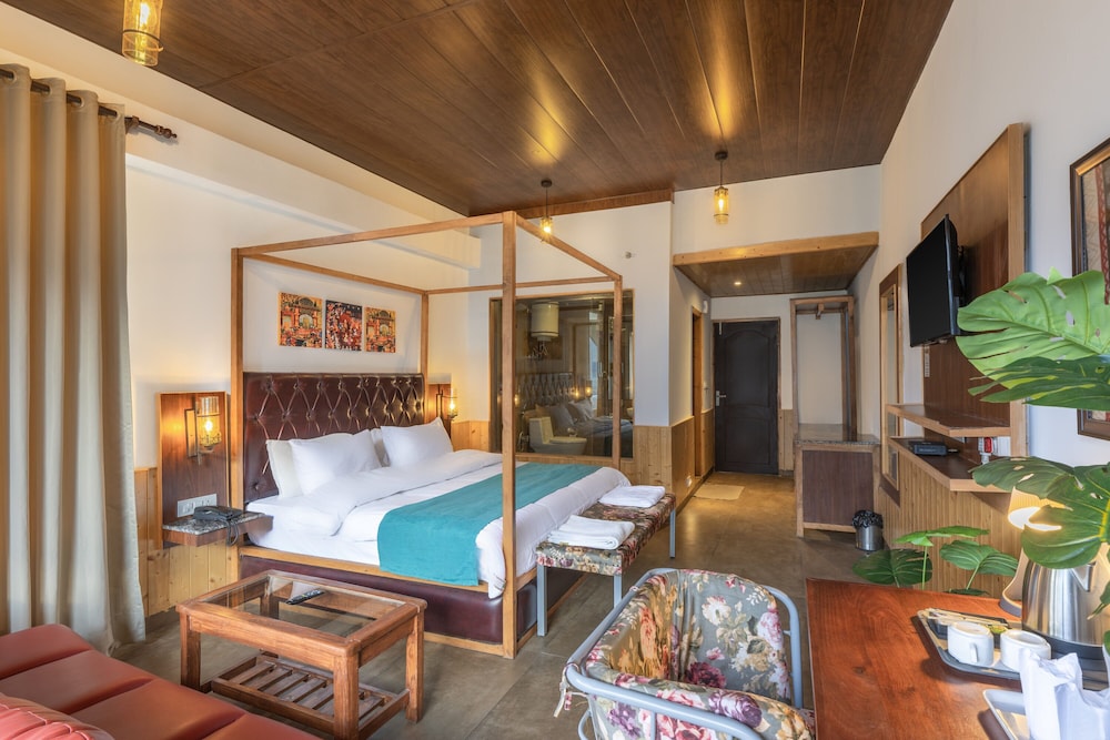 Echor Himalayan Heights Luxe Manali 26/50