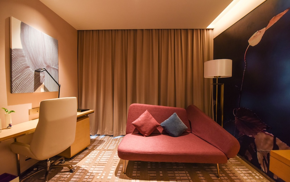 Novotel Zhengzhou Airport 39/68