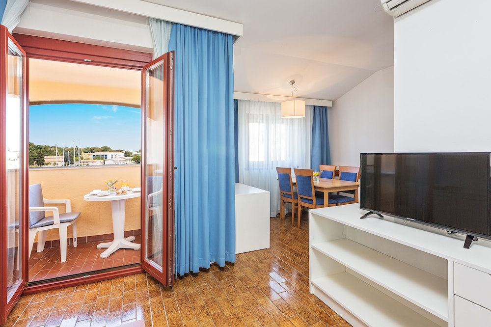 Maistra Select Riva Apartments Vrsar 9/50