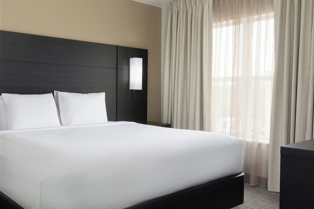 Studio, Suite, King Bed, Sofa, Accessible
