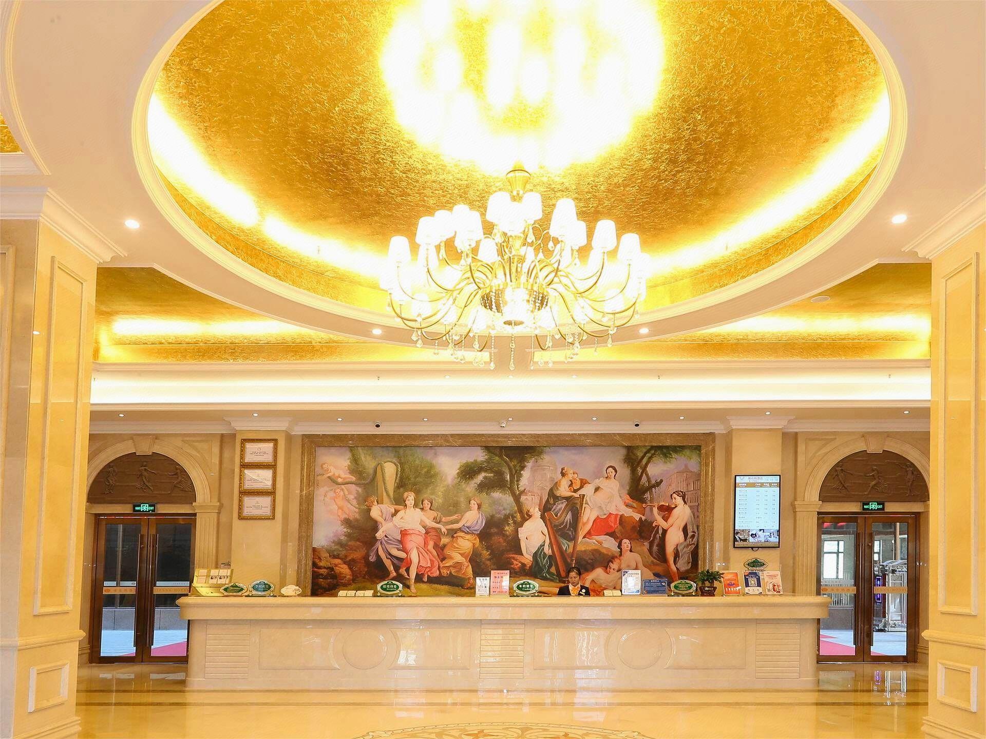 Vienna Hotel (Dongguan Huanjiang Tianhong Center) 16/48