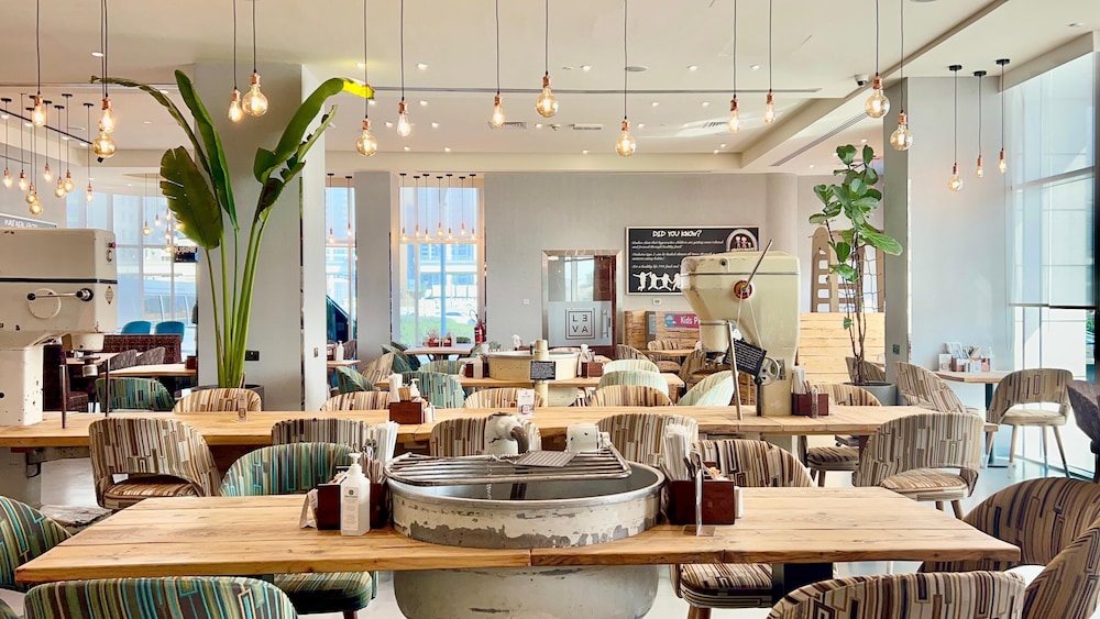 Restaurant-cafeteria