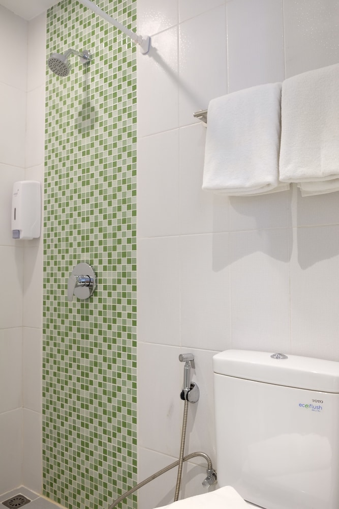Zest Harbour Bay Batam by Swiss-Belhotel International 42/43