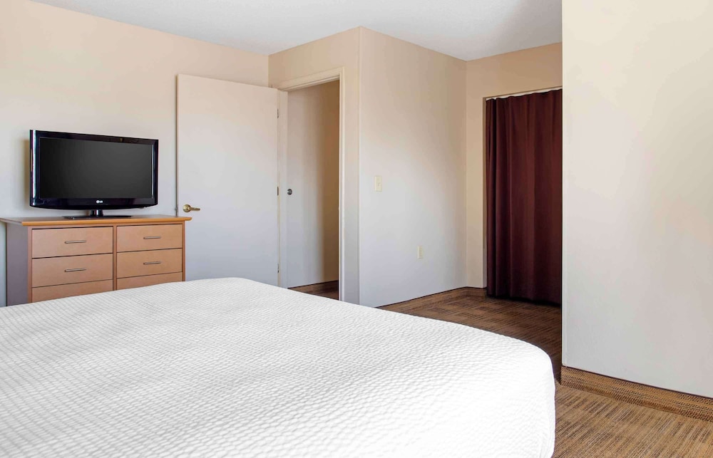 Extended Stay America - Houston - Northwest 24/53