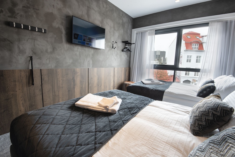 B14 Apartments & Rooms 14/45