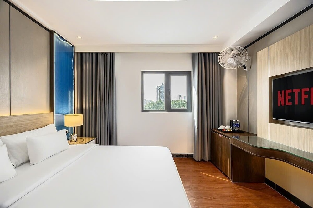 A25 Hotel 277 Le Thanh Ton 8/50