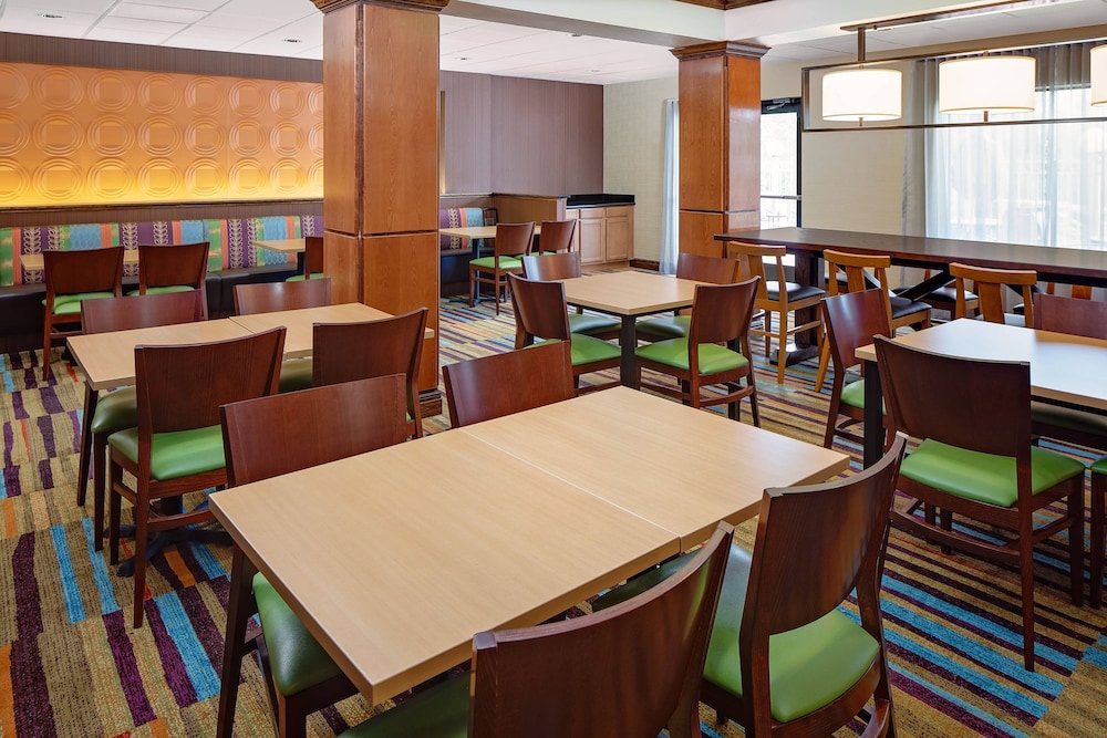 Fairfield Inn Suites By Marriott Dallas Mansfield 27/32