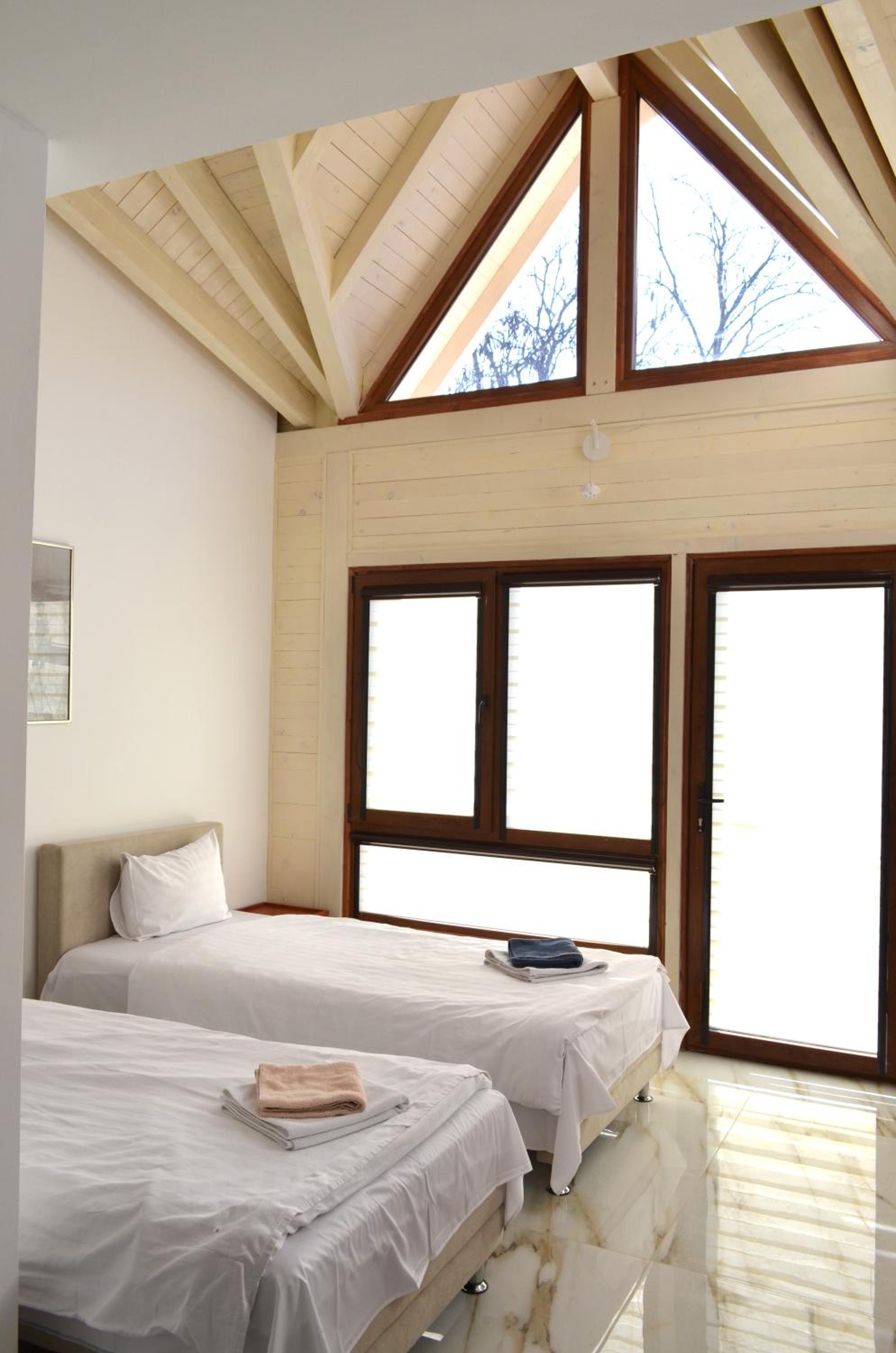 Hotel Tomce Sofka 16/48