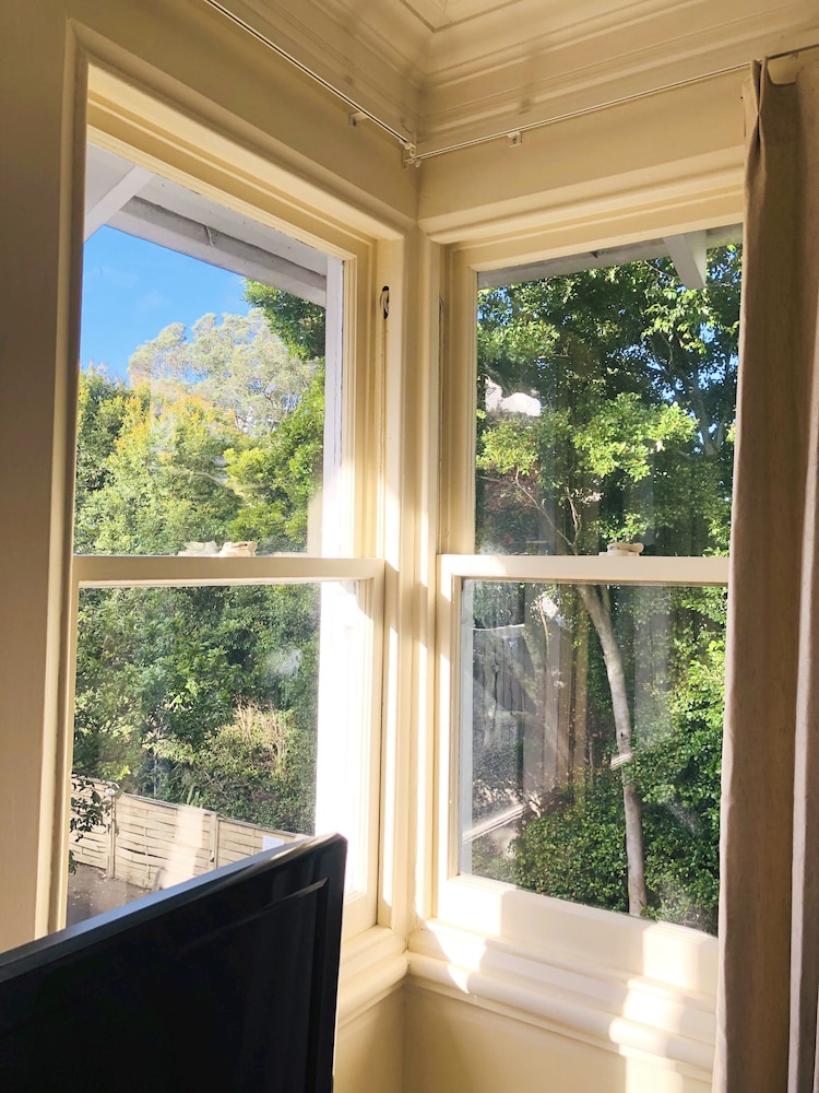 The Devereux Boutique Hotel 43/69