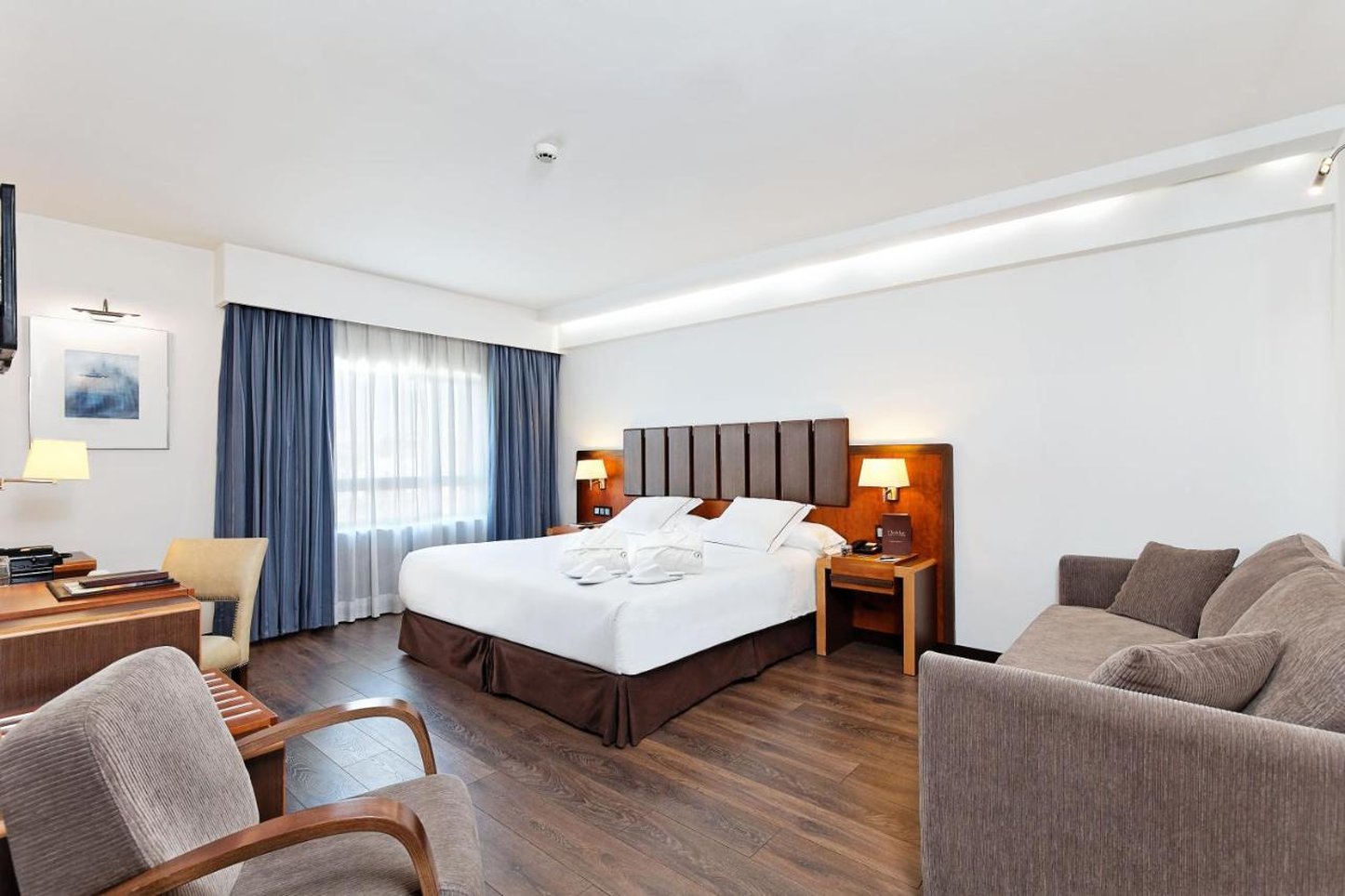 CLARIDGE 15/66