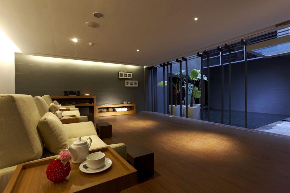 Hotel Double One Beitou 58/61