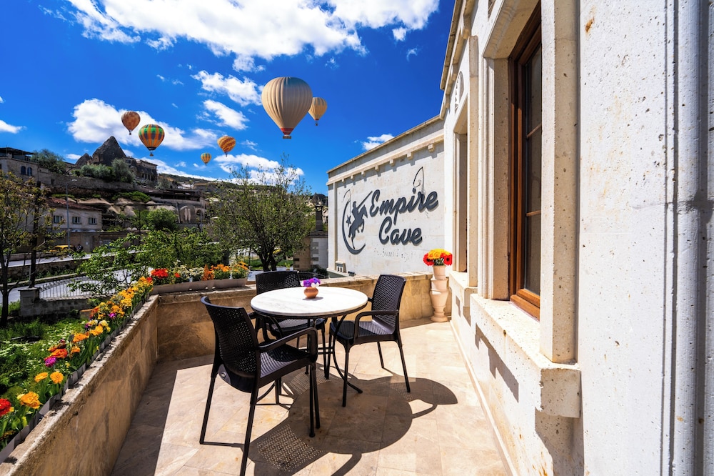 Empire Cave Hotel 42/50