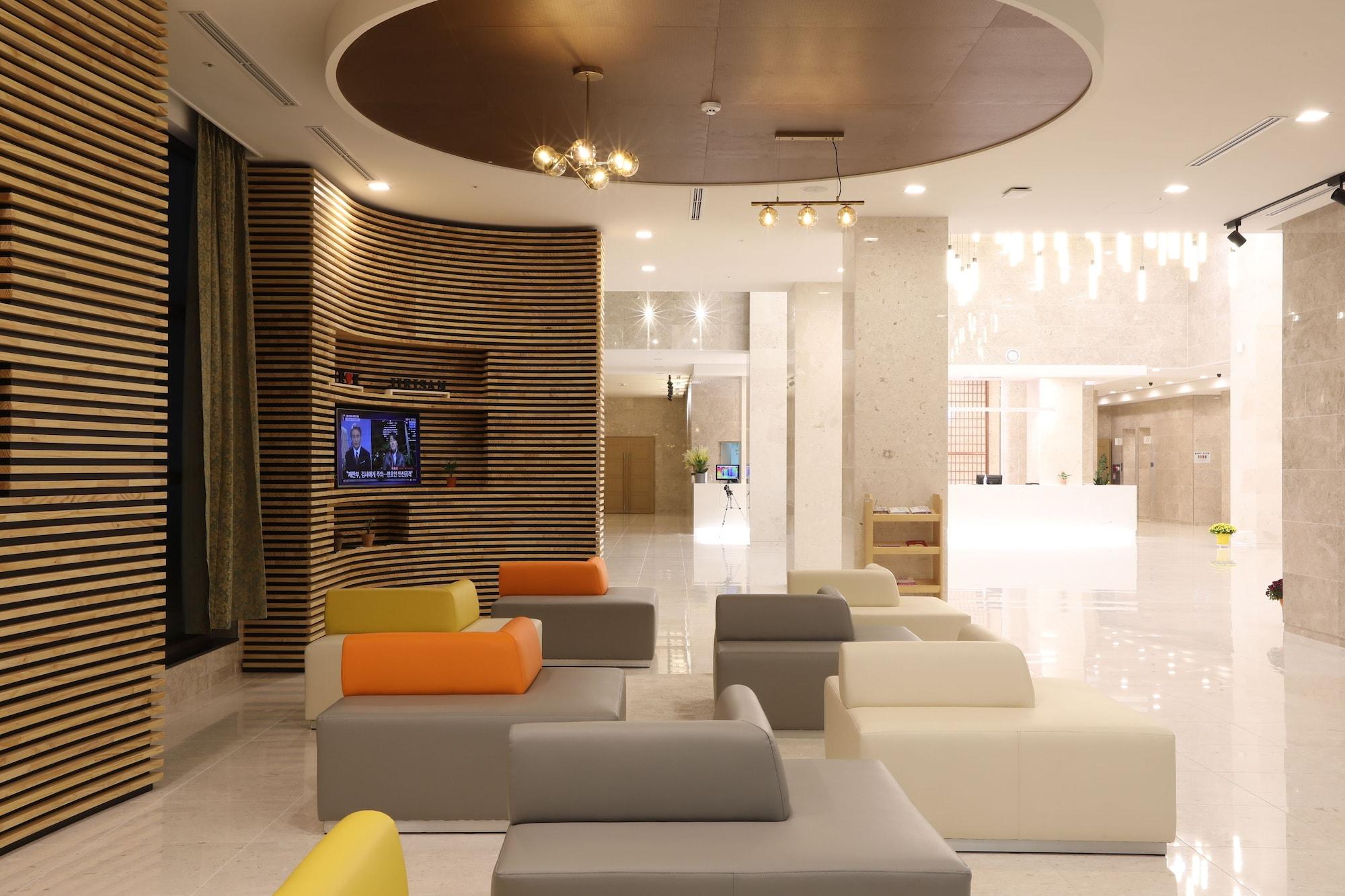 The-K Jirisan Family Hotel 20/32
