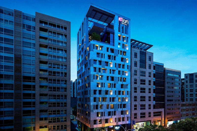 Aloft Taipei Zhongshan Hotel 1/36