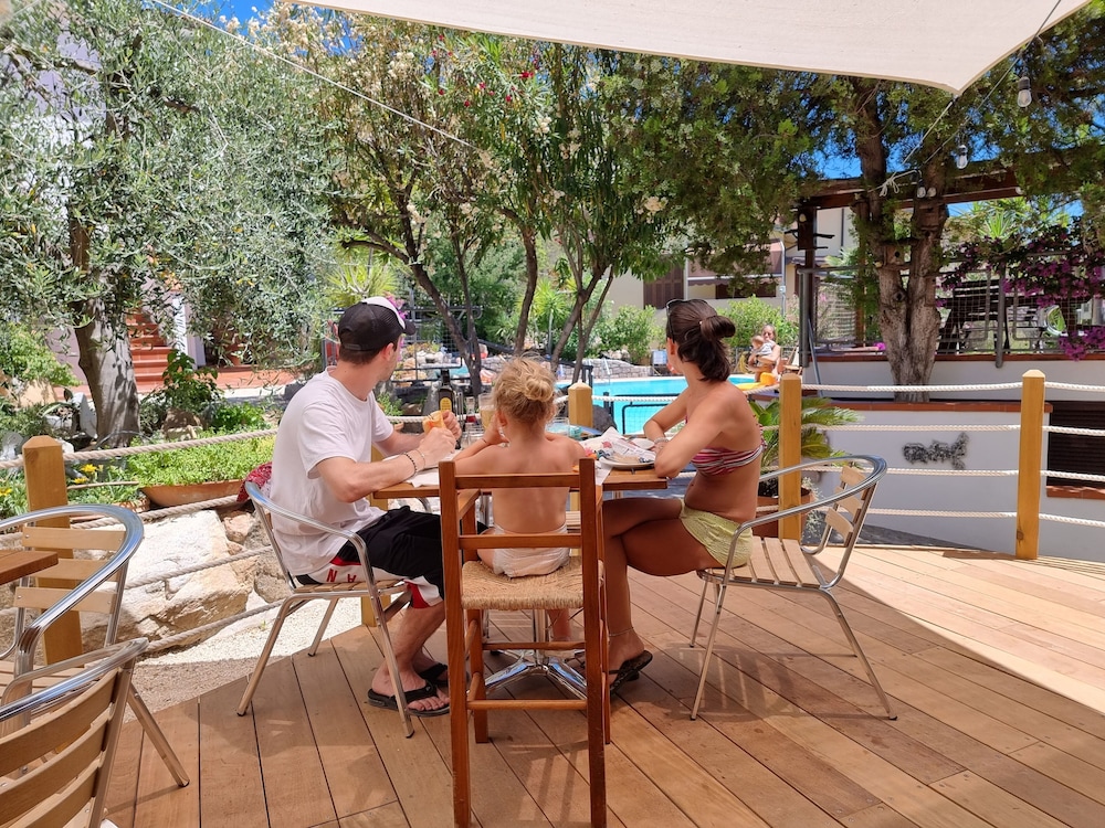 Hotel Montemerlo 35/50