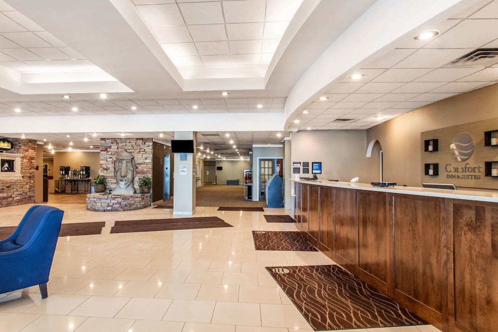 Comfort Inn and Suites Omaha Central 10/42