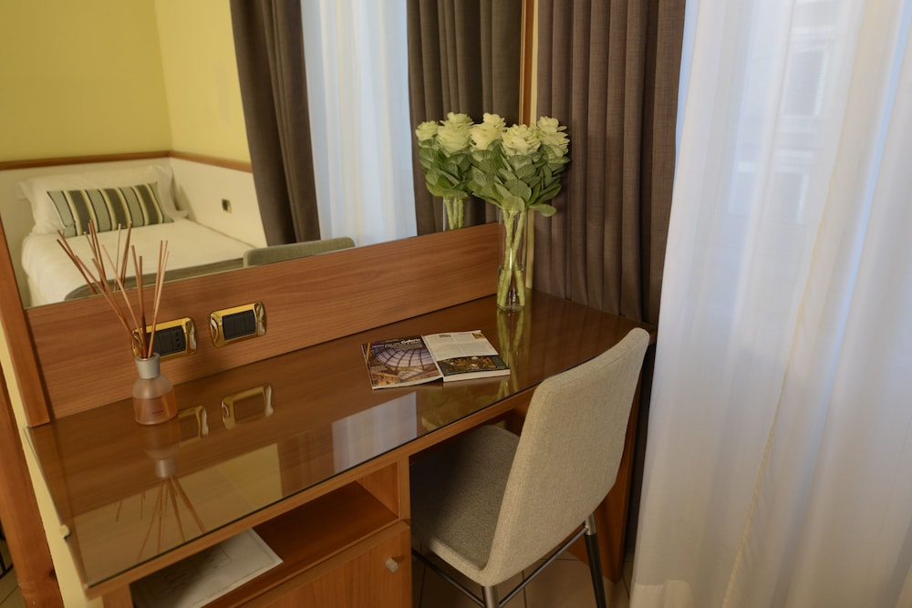 Hotel Florence 36/49