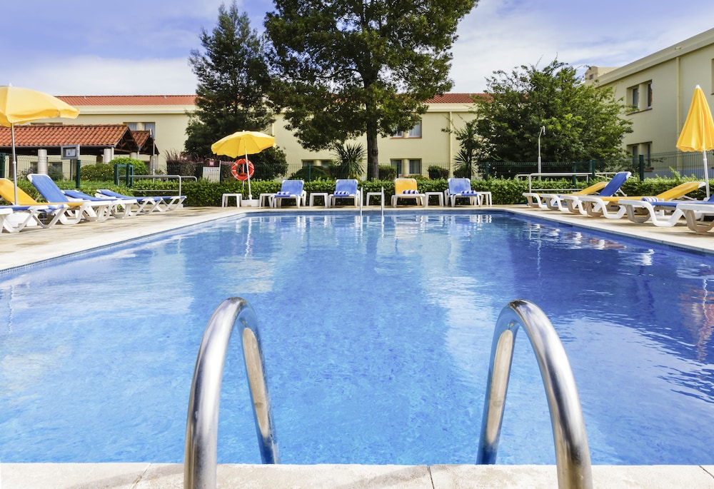 Ibis Setubal 27/48