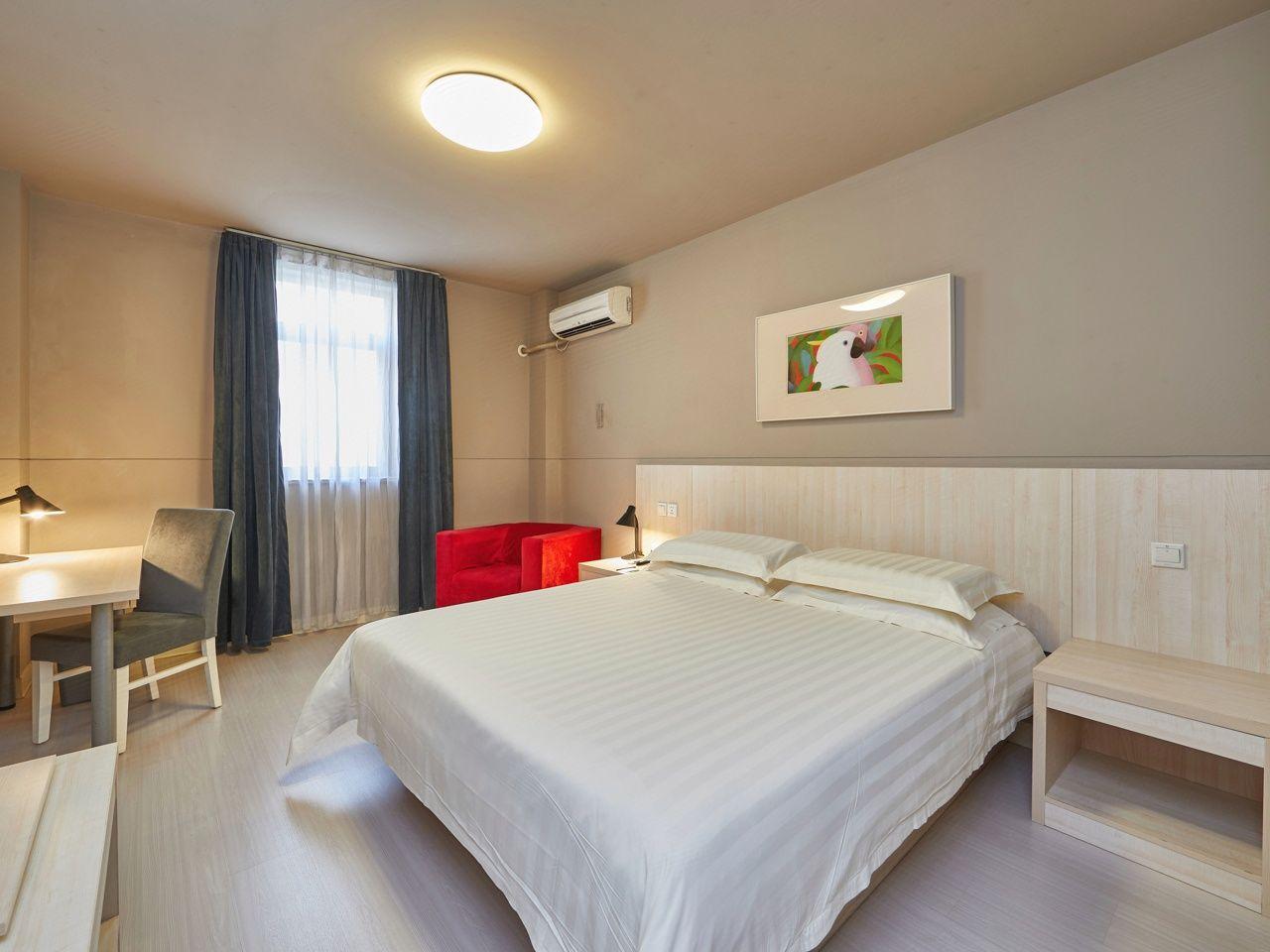 غرفة قياسية، Jinjiang Inn Shanghai Nanxiang 2/2