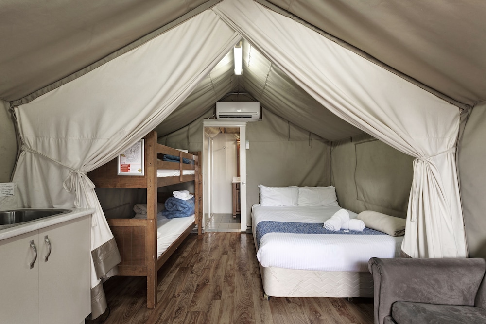 Safari, Economy, Tent, 1 Queen and 1 Bunk Bed