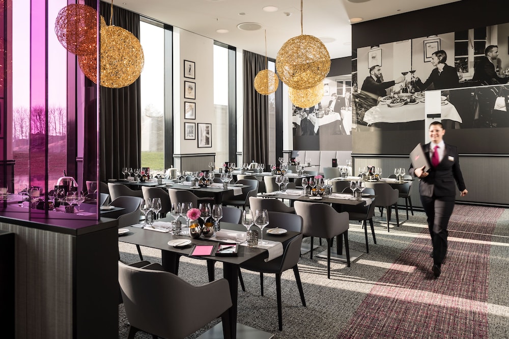 Airport Plaza Hotel Hamburg 33/43