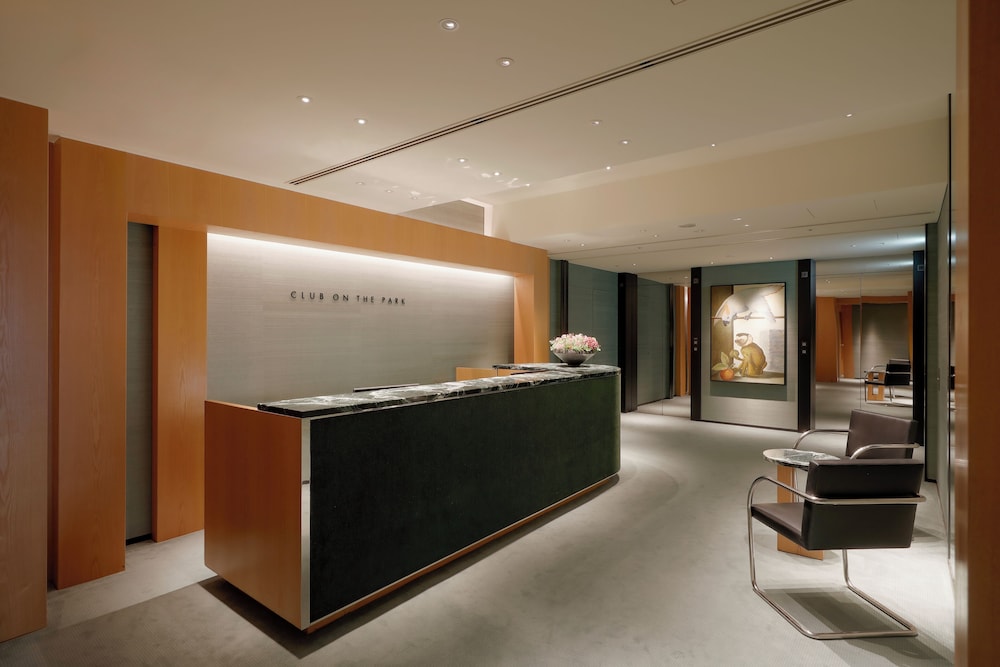 Park Hyatt Tokyo 7/64
