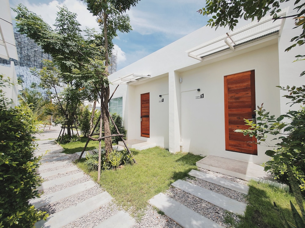 MEET Boutique Resort 2/43
