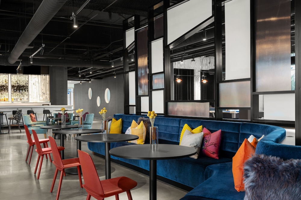 Aloft Orlando Lake Nona 21/49