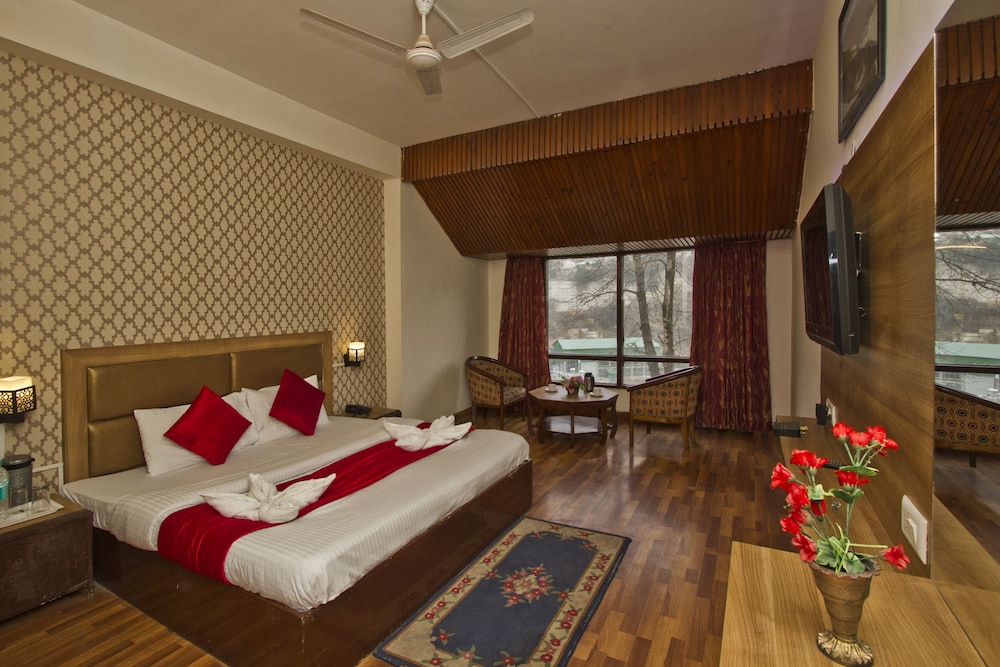 استوديو سوبيريور بسرير فردي بإطلالة على الجبل بغرفة نوم واحدة للمدخنين، Hotel Sitara International 4/5