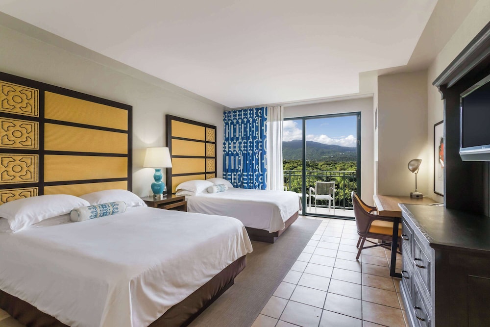 Rainforest, 2 Queen Beds