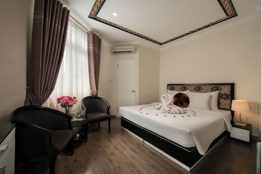 Serenity Diamond Hotel 1/22