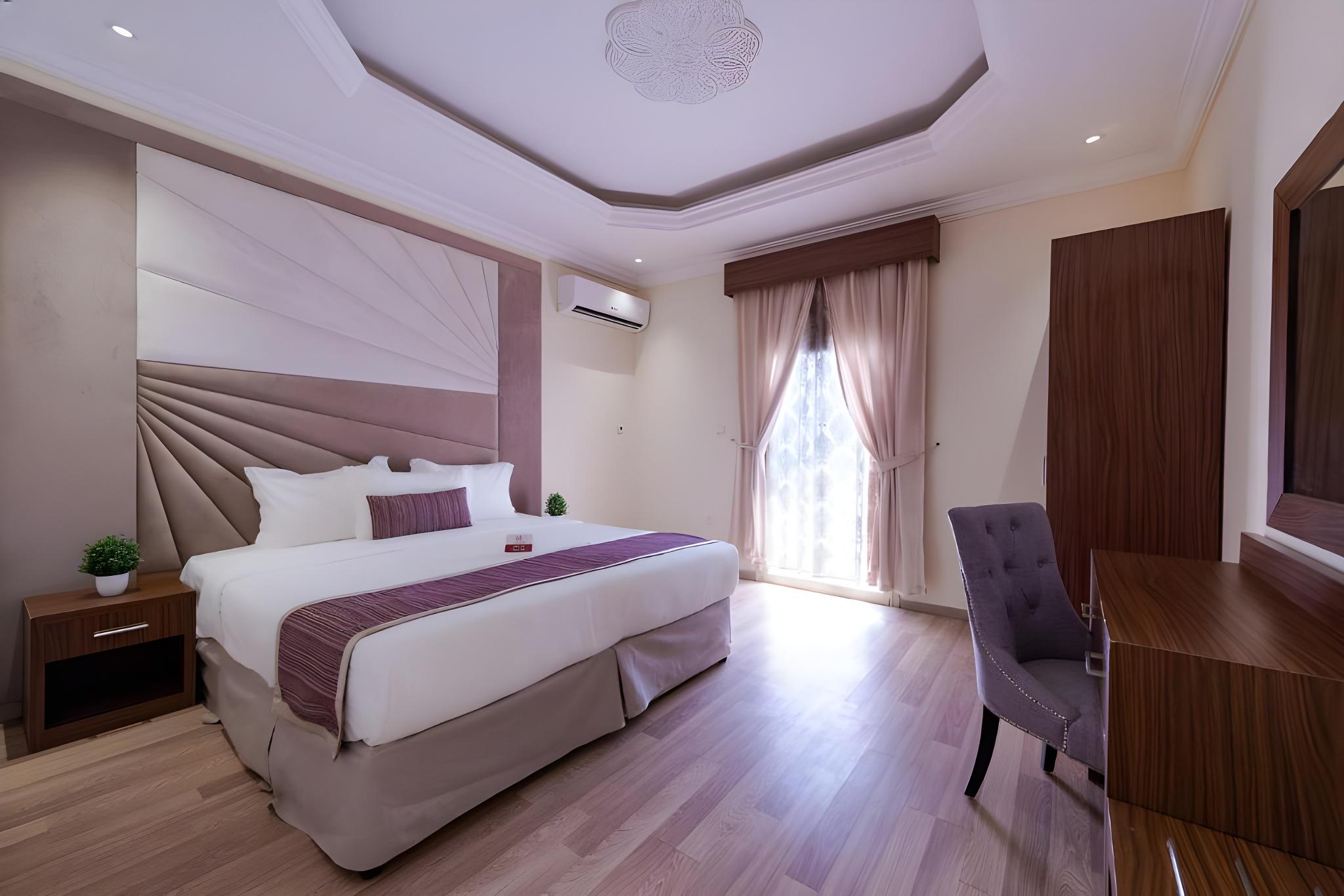 Holiday Plus Al Salama 18/28