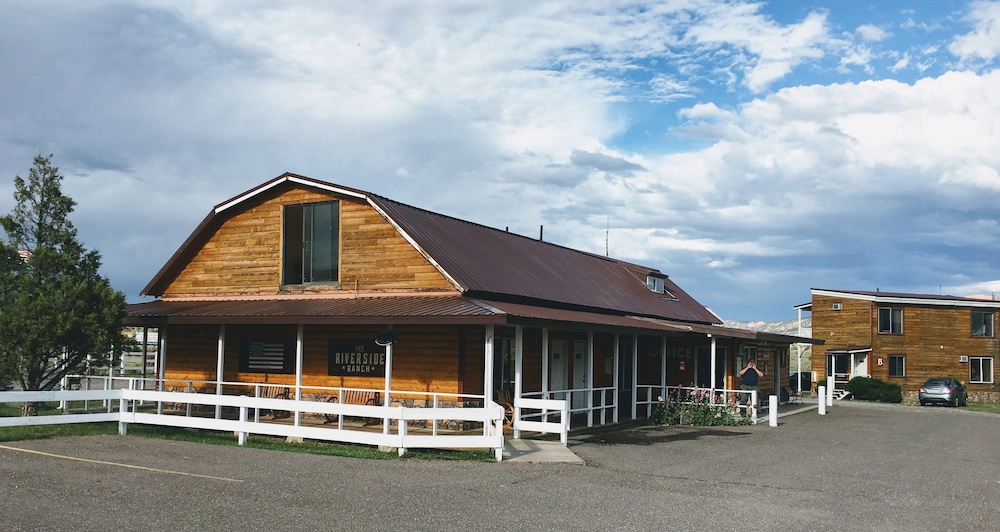 The Riverside Ranch Rv Park Motel & Campground 8/67