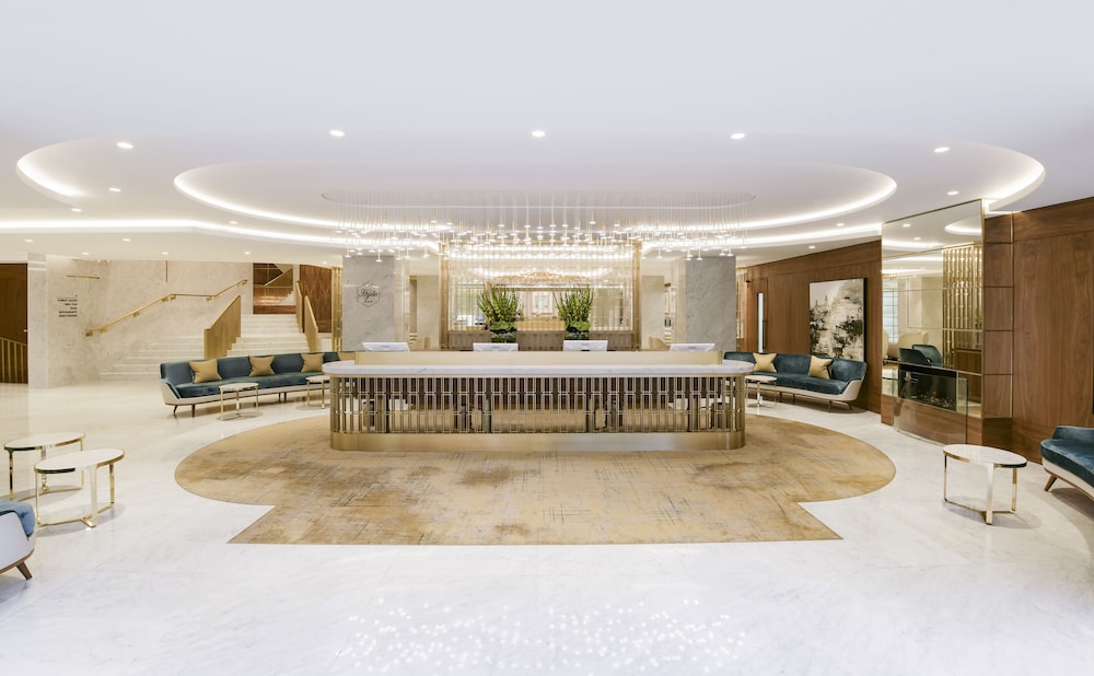 Lobby at Royal Lancaster London, LONDON