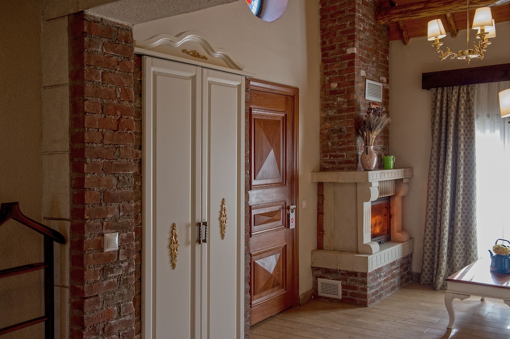 WINEPORT LODGE AGVA 50/84