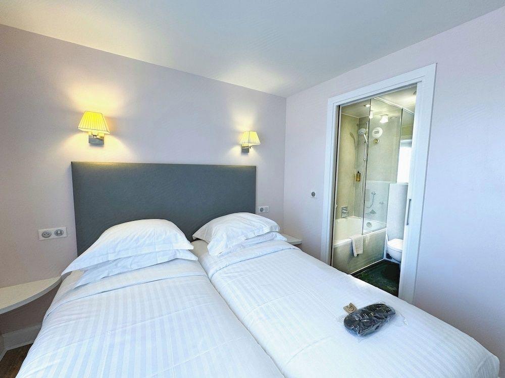 Economy, Double Bed, No Balcony