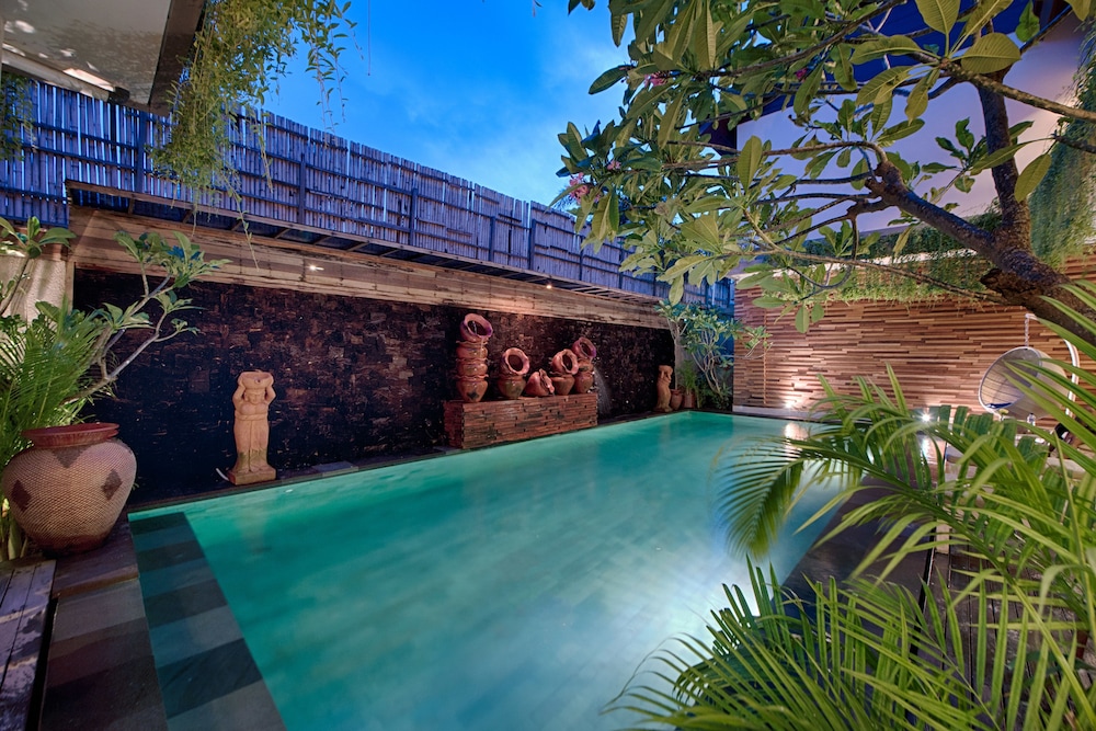 Natya Hotel Gili Trawangan 7/59
