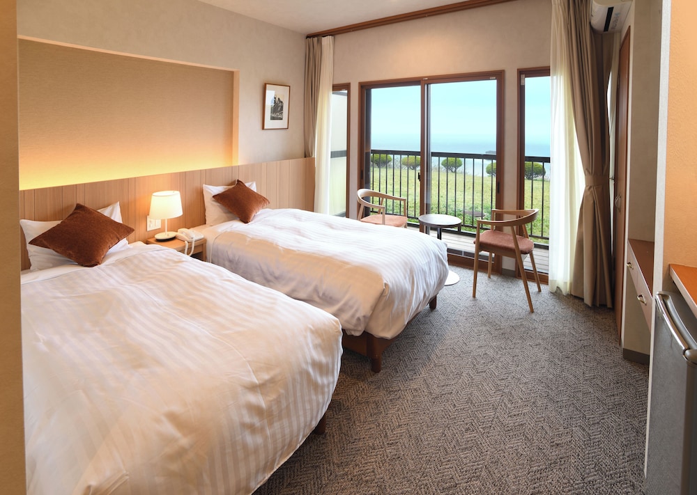 Sado Futatsugame View Hotel 2/19