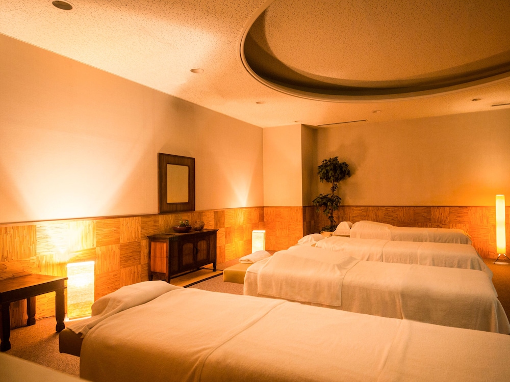 Hotel Hanshin 23/70