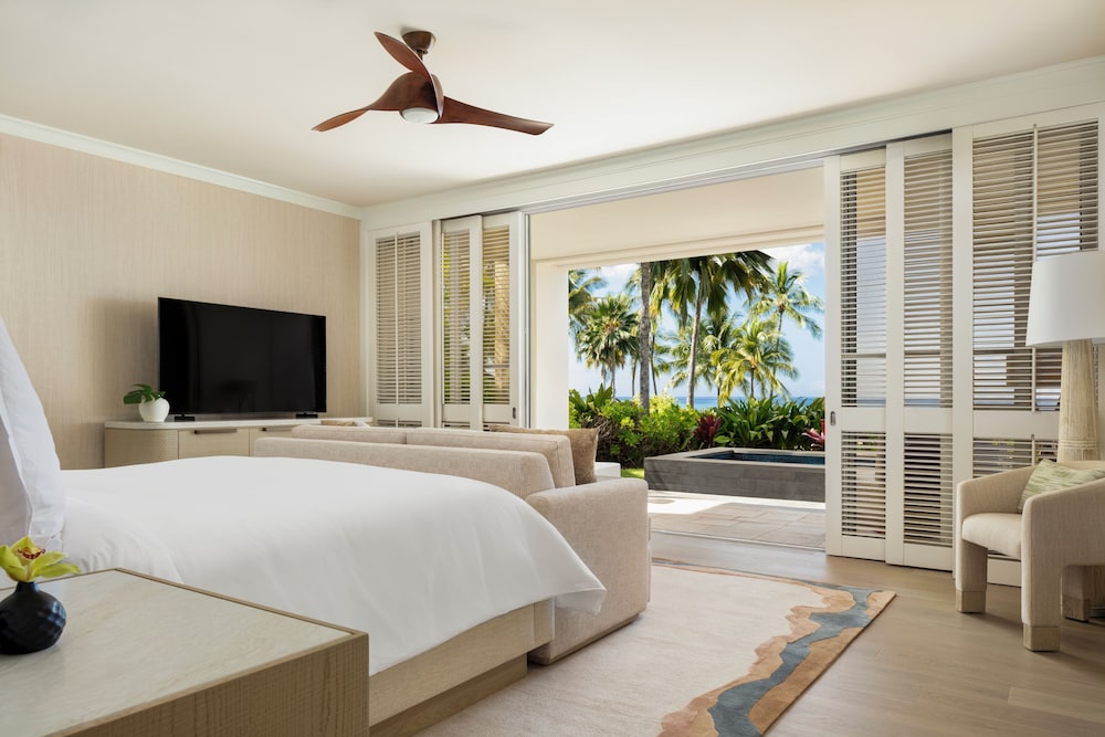 Pacific, Suite, King Bed