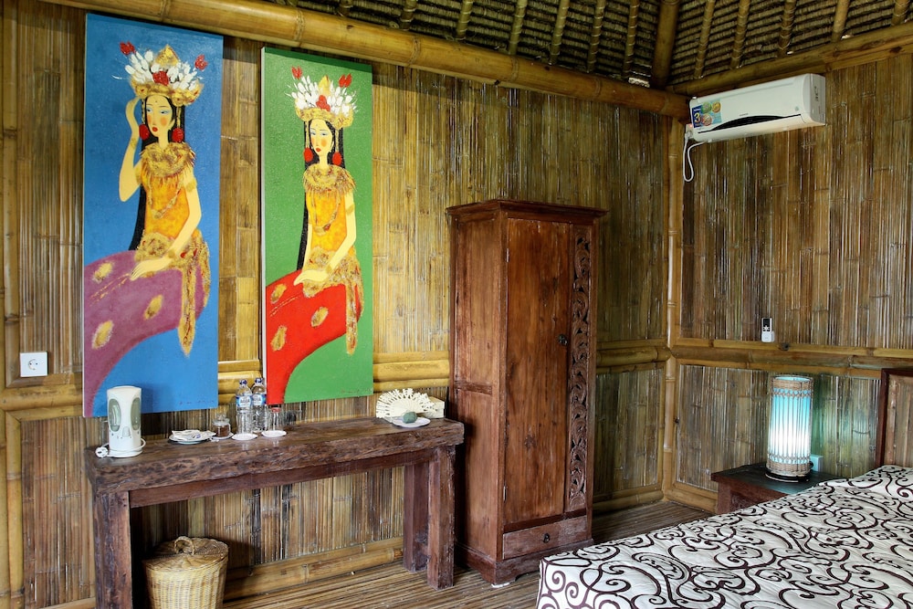 Puri Taman Sari 18/63