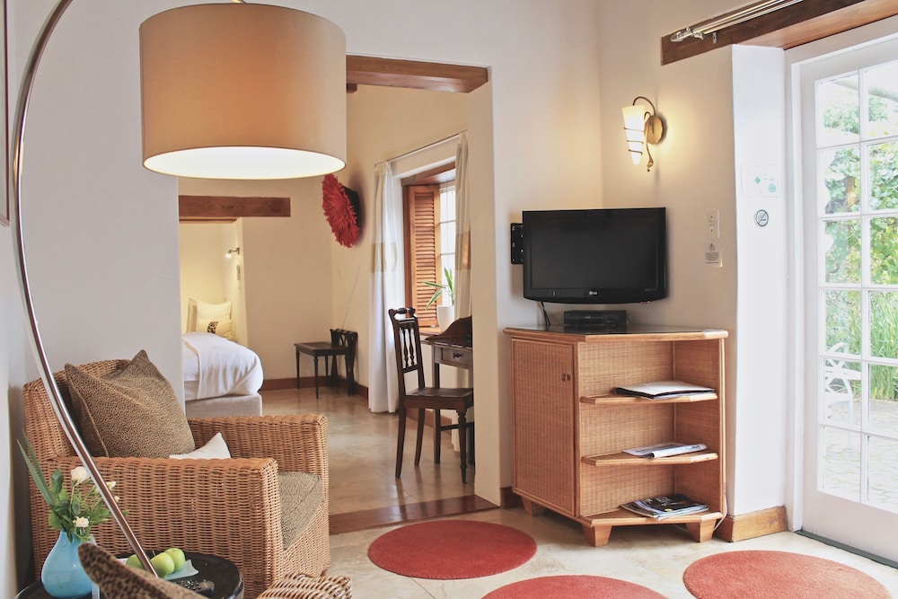 Rothman Manor Guest House 29/50